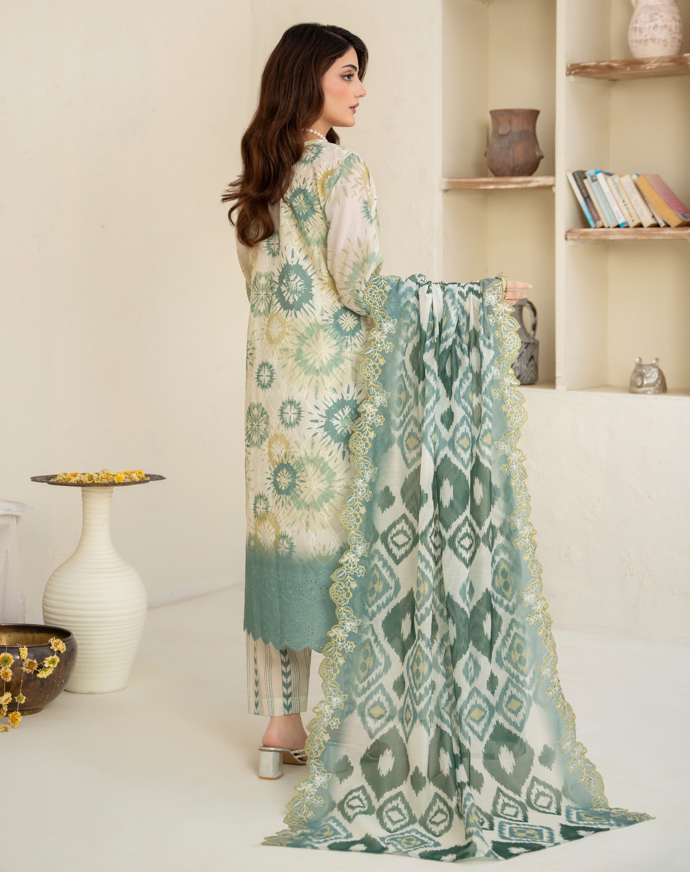 RANG-E-HAYAT – Digital Print Full Chikankari Lawn