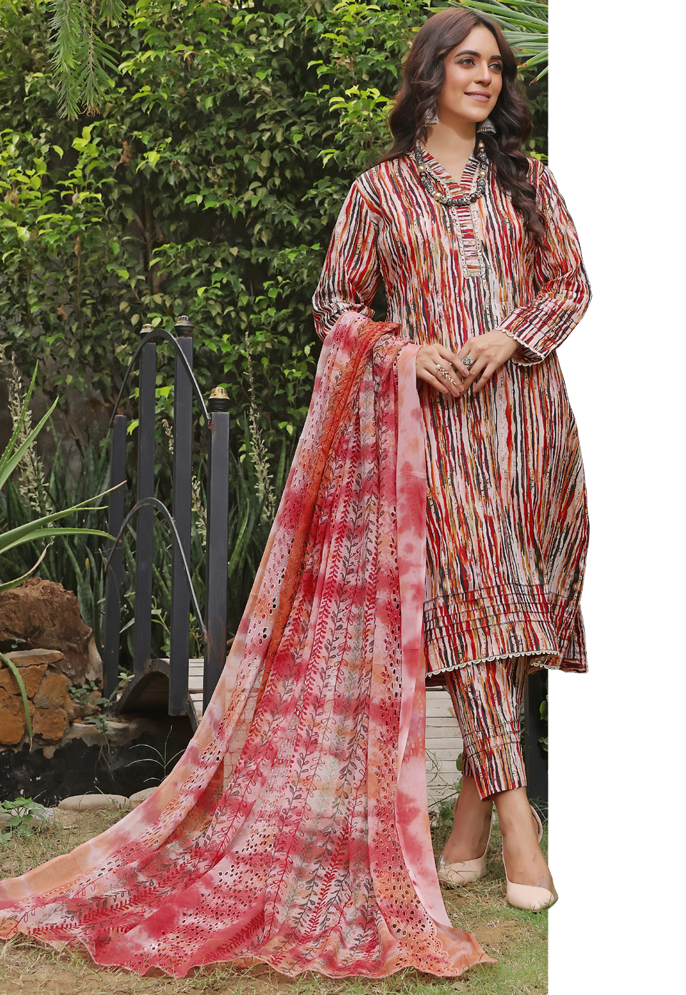 RUSBURY – New Digital Allover Printed Lawn Collection
